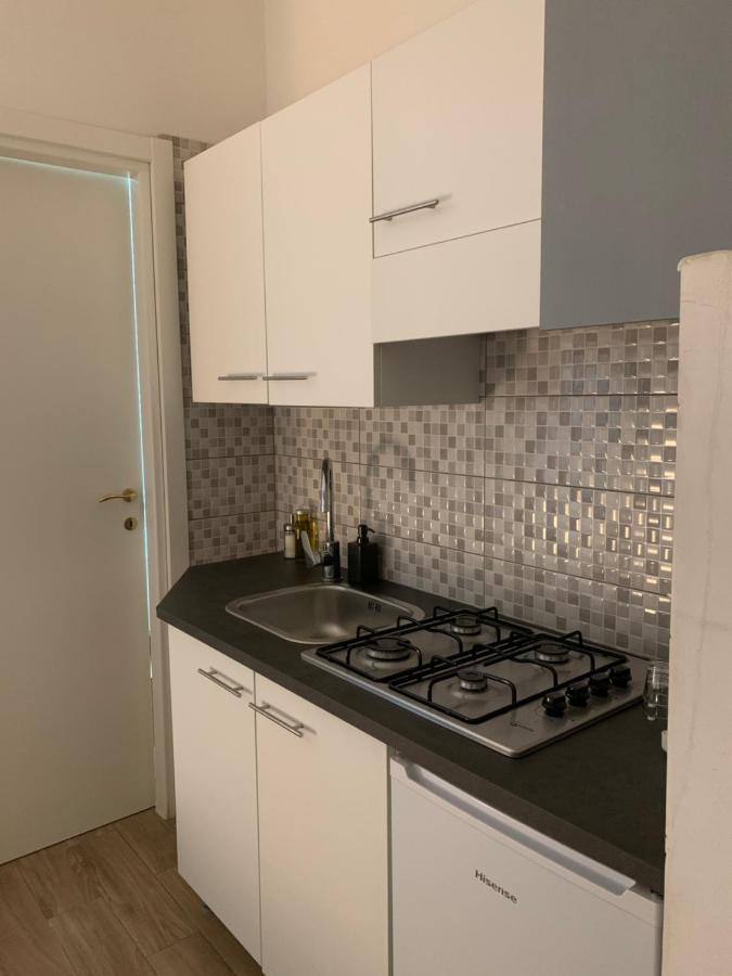 Giuliani 23 Apartment Triest Zewnętrze zdjęcie